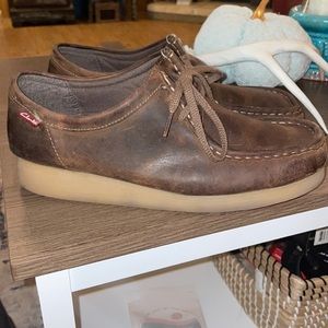 Clarks leather shoes